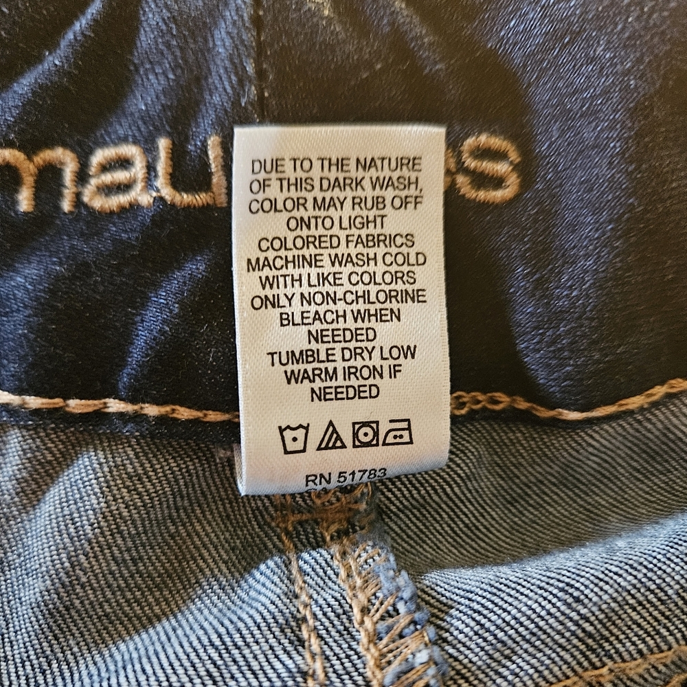 Maurices Women's Relaxed Dark Blue Jeans - Casual Regular Bootcut Size 22 Short - Picture 7 of 8